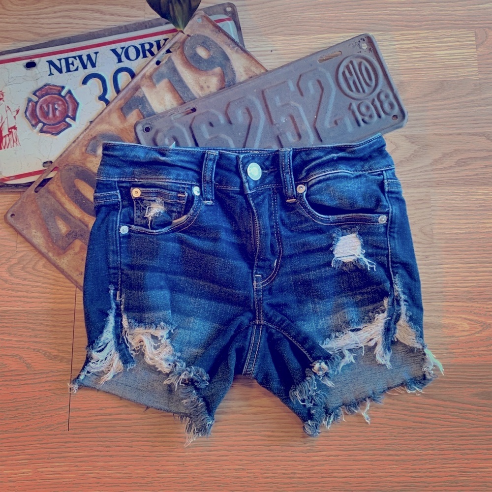 American Eagle AEO Midi Jean shorts zip Sz 2